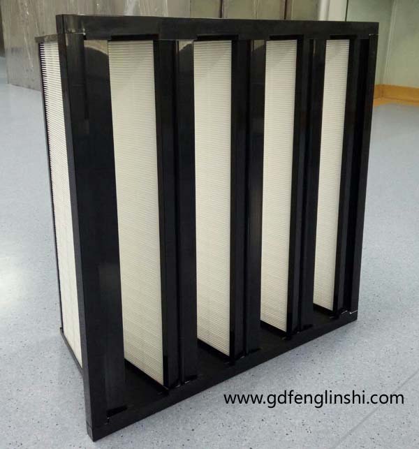 大風(fēng)量組合式高效過(guò)濾器具有過(guò)濾面積大，阻力低，使用壽命長(zhǎng)特點(diǎn)