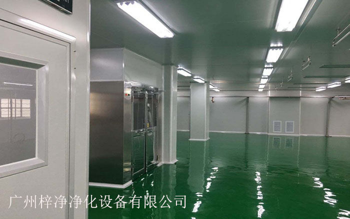 風(fēng)淋室在緩沖間的正確放置位置對(duì)于潔凈室的整體效果至關(guān)重要。